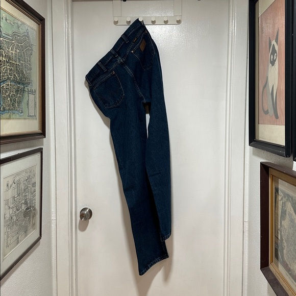 Wrangler jeans 35x34 Cowboy cut original fit. - Picture 8 of 9